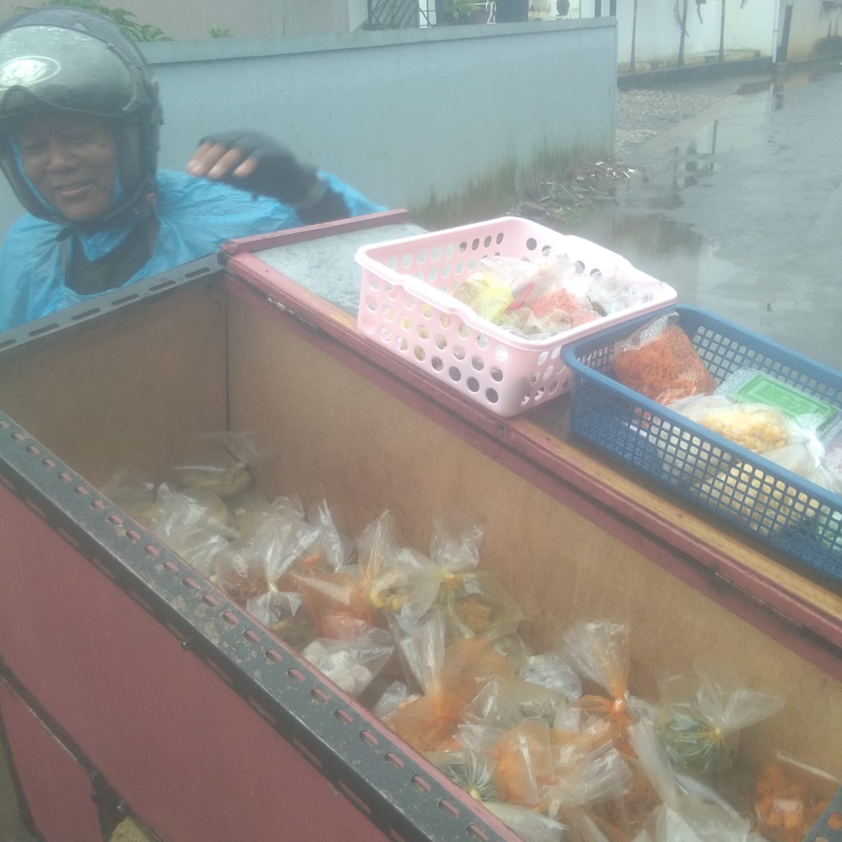 Sedia Lauk Pauk Pak Uun Ciranjeng