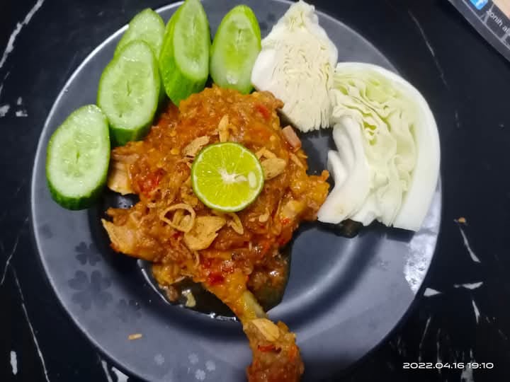 Ayam Penyet Rest Area Nagarakembang
